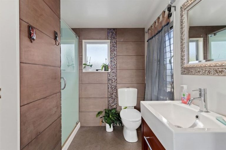 Photo of property in 18 Ocean View Road, Coastlands, Whakatane, 3120