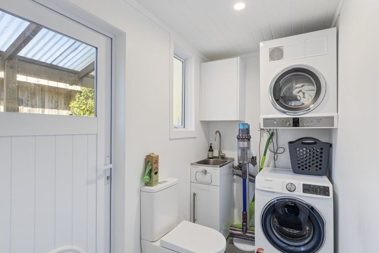 Photo of property in 47 Gaine Street, New Plymouth, 4310