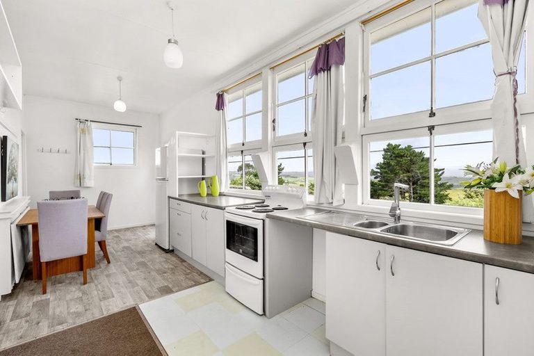 Photo of property in 448 Ruapuke Road, Raglan, 3296