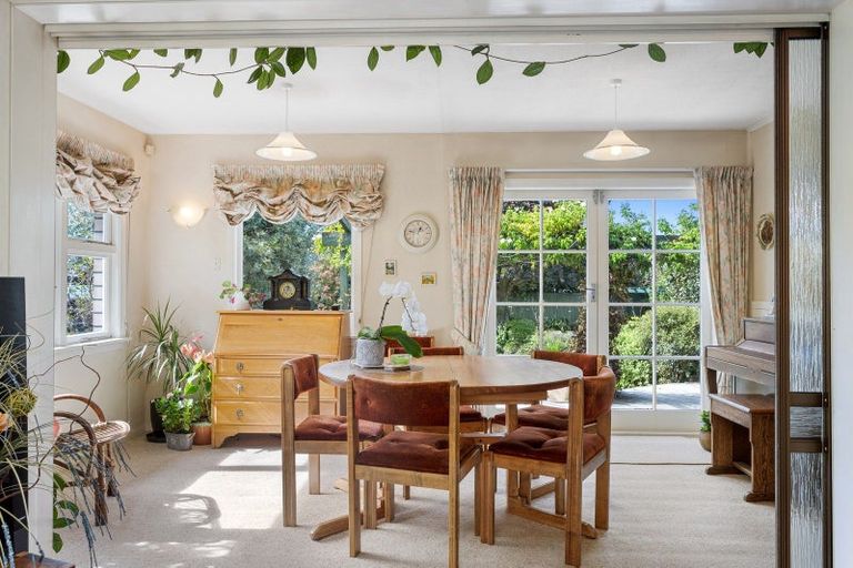 Photo of property in 10 Clayton Road, Amberley, 7410