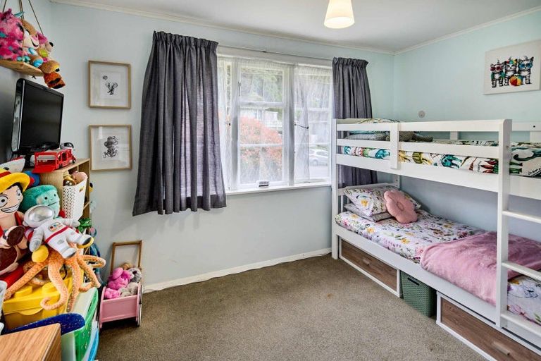 Photo of property in 47 Hay Street, Naenae, Lower Hutt, 5011