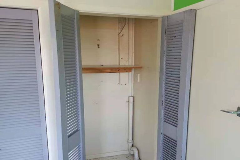 Photo of property in 36 Whitmore Road, Mount Roskill, Auckland, 1041