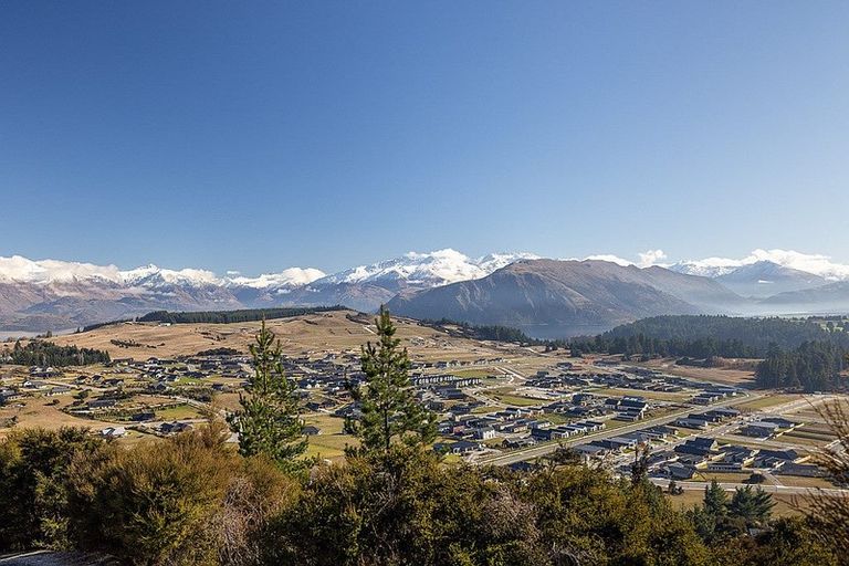 Photo of property in 739 Aubrey Road, Albert Town, Wanaka, 9305