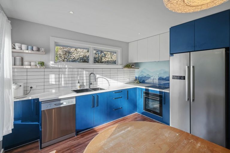 Photo of property in 1 Cunliffe Road, Redwood, Christchurch, 8051