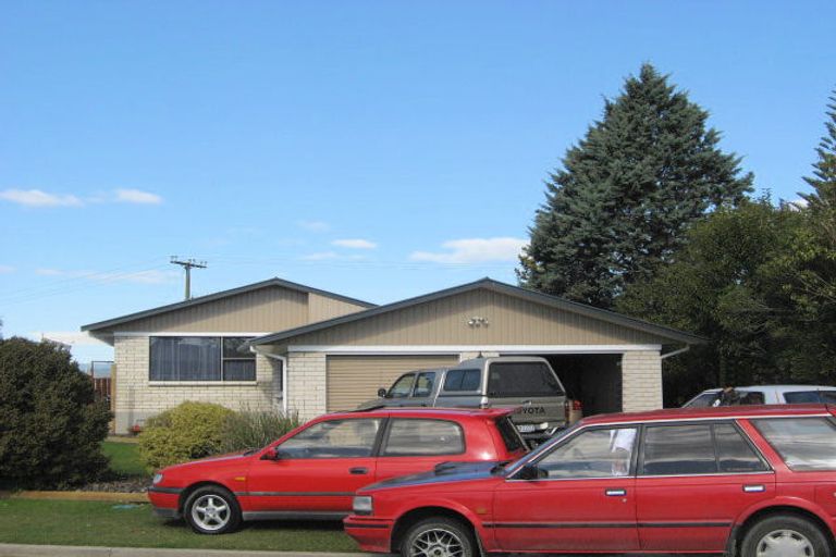 Photo of property in 3 Konini Place, Edgecumbe, 3120
