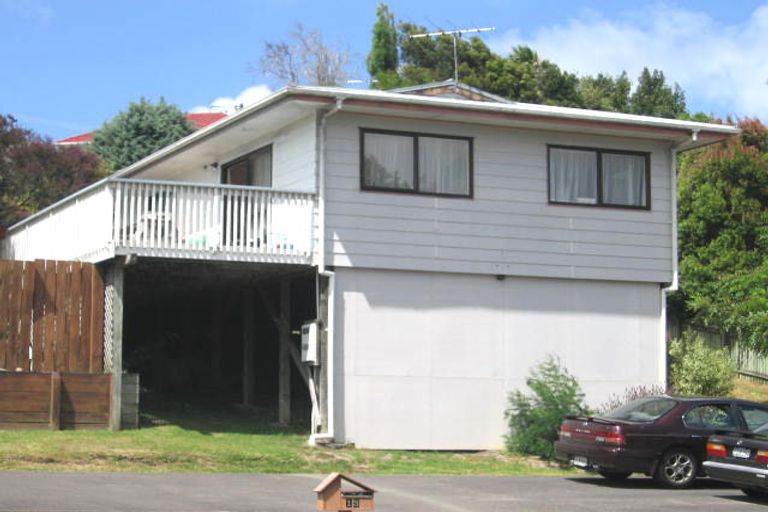 Photo of property in 133 Spinella Drive, Bayview, Auckland, 0629