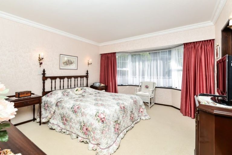 Photo of property in 11 Glen Lynne Avenue, Queenwood, Hamilton, 3210