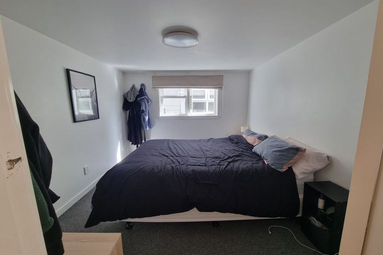 Photo of property in 22 Clarence Street, Brooklyn, Wellington, 6021