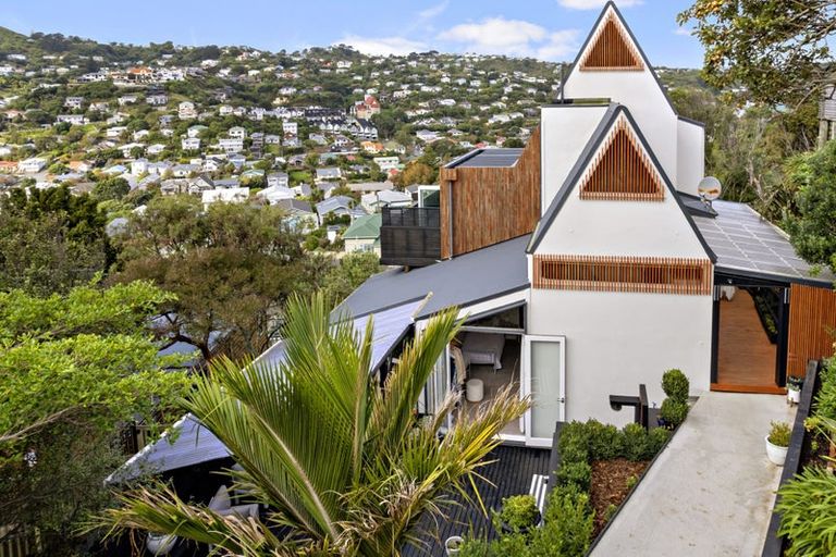 Photo of property in 57 Rhine Street, Island Bay, Wellington, 6023