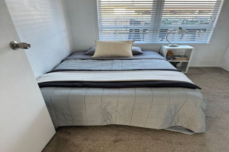 Photo of property in 2/11 Browns Avenue, Pakuranga, Auckland, 2010