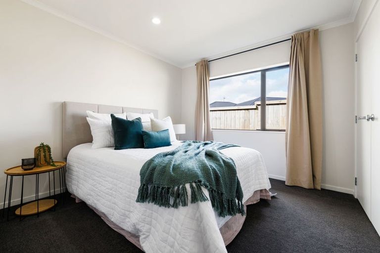 Photo of property in 24 Sirius Crescent, Rototuna North, Hamilton, 3210