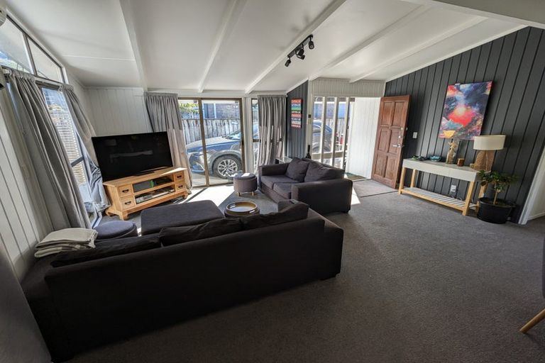 Photo of property in 75 Gillespies Road, Birchville, Upper Hutt, 5018