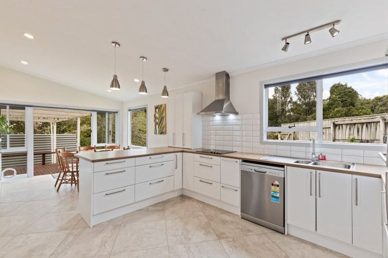 Photo of property in 20b Calgher Avenue, Waitara, 4320