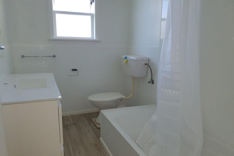 Photo of property in 4/17 Trevelyan Street, Onekawa, Napier, 4110