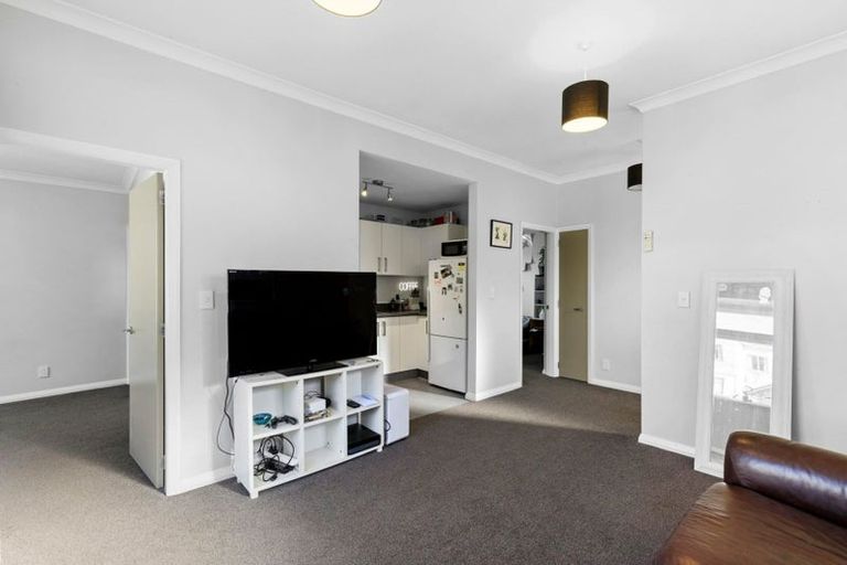 Photo of property in 41 Adams Terrace, Aro Valley, Wellington, 6021