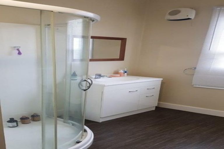 Photo of property in 2/21 Redruth Avenue, Spreydon, Christchurch, 8024