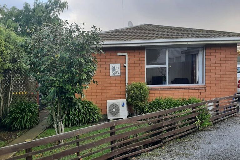 Photo of property in 1/61 Harewood Road, Papanui, Christchurch, 8053