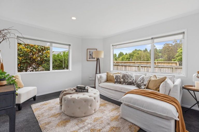 Photo of property in 174 Oteki Park Drive, Welcome Bay, Tauranga, 3112