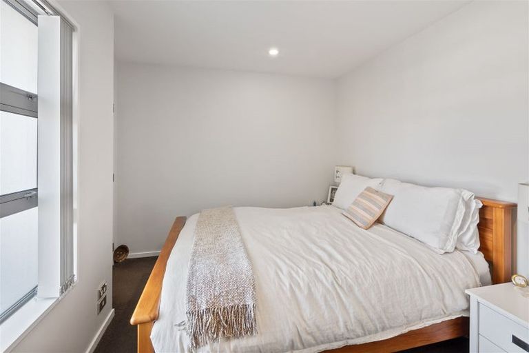 Photo of property in 42c Devon Street, Sydenham, Christchurch, 8023
