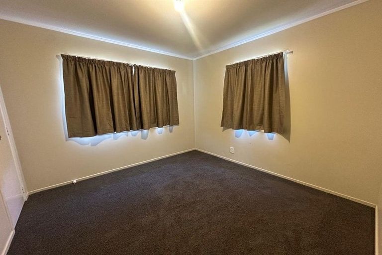Photo of property in 11 Muirfield Street, Wattle Downs, Auckland, 2103