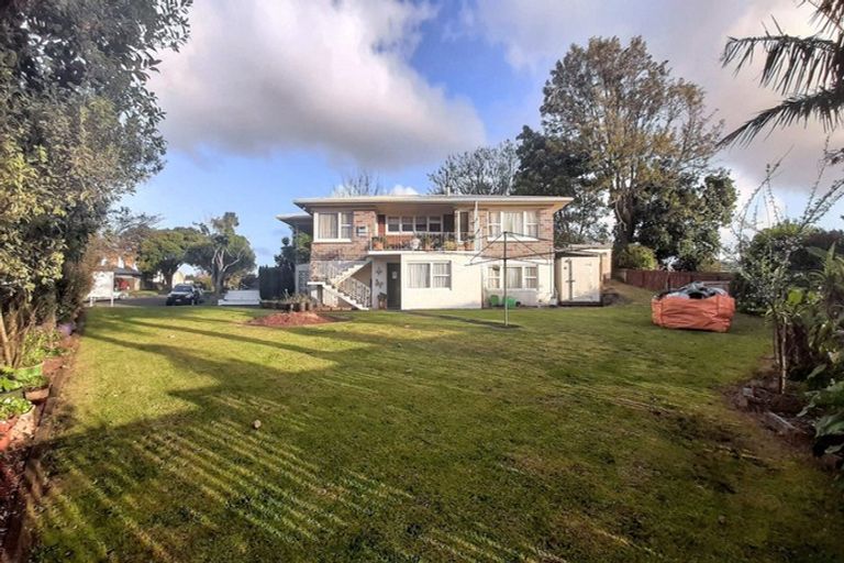 Photo of property in 10 Cardiff Street, Pukekohe, 2120