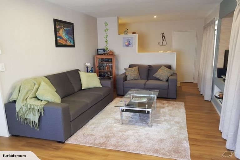 Photo of property in 24 Rintoul Place, Brightwater, 7022