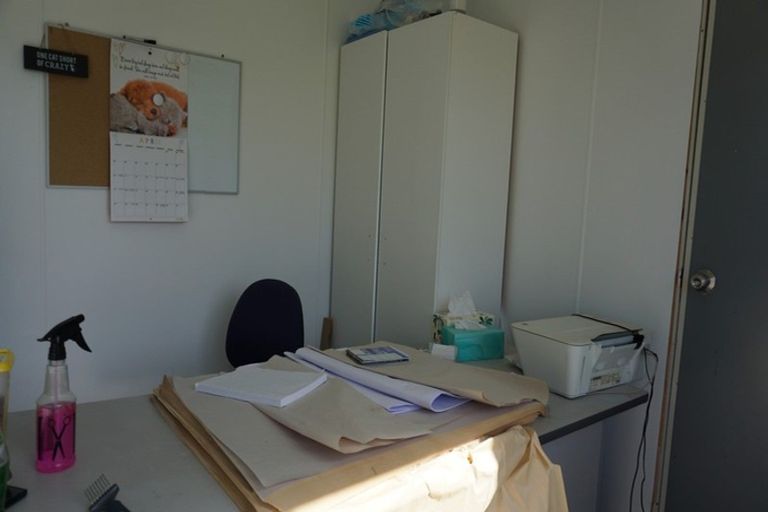 Photo of property in 16 Dewe Terrace, Foxton Beach, Foxton, 4815