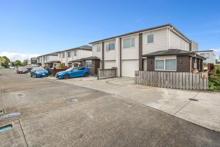 Photo of property in 24 Dolbel Place, Mangere East, Auckland, 2024