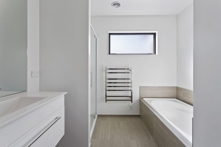 Photo of property in 20b Hewitts Road, Merivale, Christchurch, 8014