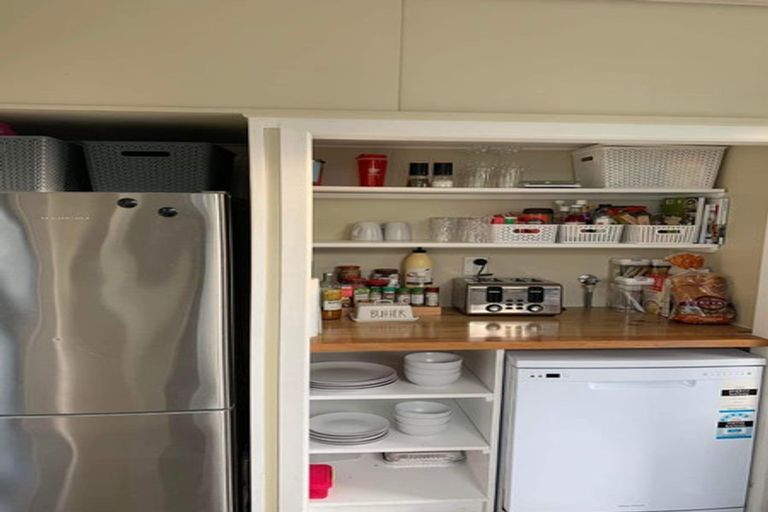 Photo of property in 5 Flavia Grove, Clouston Park, Upper Hutt, 5018