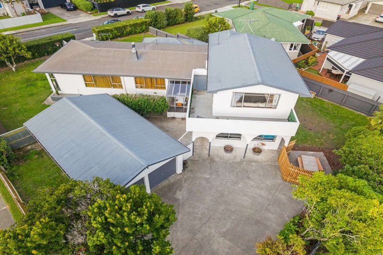 Photo of property in 138 Gloucester Street, Taradale, Napier, 4112