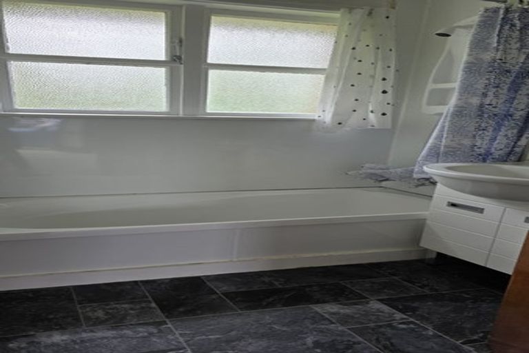 Photo of property in 24a Ranfurly Street, Trentham, Upper Hutt, 5018