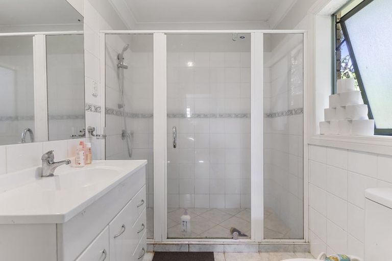 Photo of property in 12 Quattro Avenue, Flat Bush, Auckland, 2019