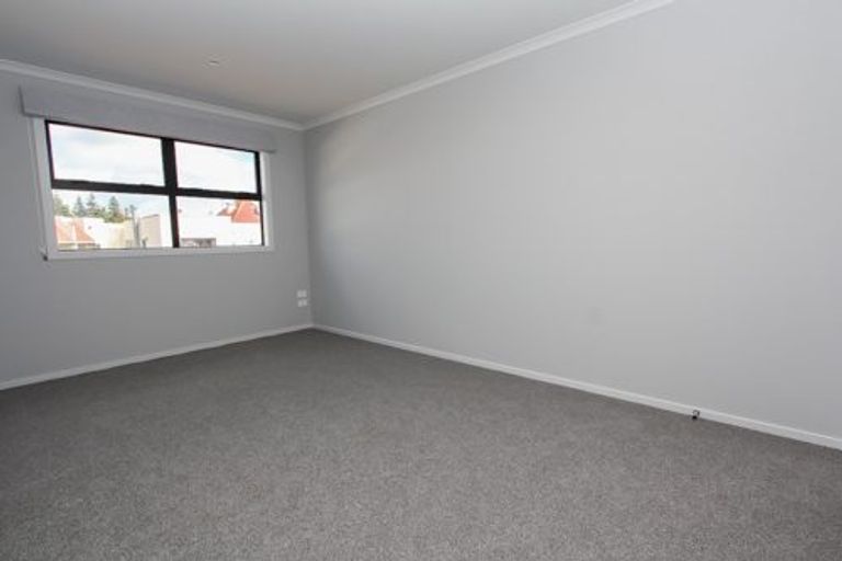 Photo of property in 4/3 Charlemont Street, Whitiora, Hamilton, 3200
