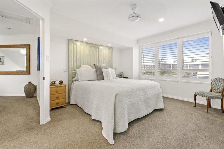 Photo of property in 128 Muricata Avenue, Mount Maunganui, 3116