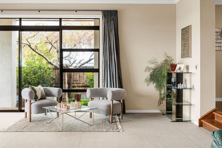 Photo of property in 16 Sheriff Place, Riverlea, Hamilton, 3216