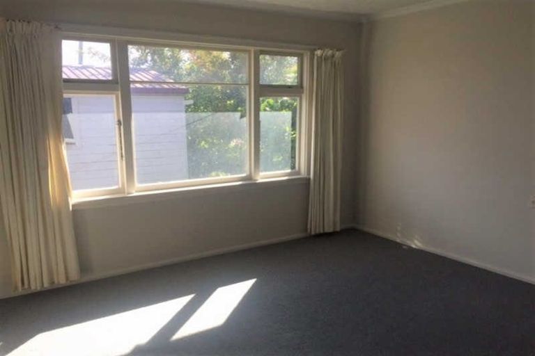 Photo of property in 19 Wentworth Street, Ilam, Christchurch, 8041