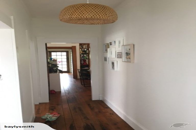 Photo of property in 8 Newton Street, Fitzroy, New Plymouth, 4312