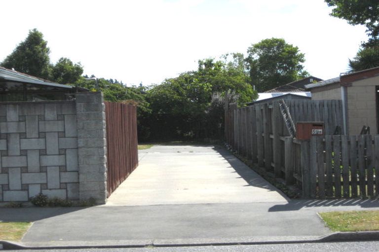 Photo of property in 2/59 Royal Park Drive, Parklands, Christchurch, 8083