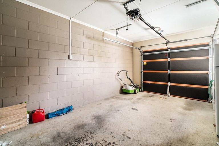 Photo of property in 2 Jackson Place, Alexandra, 9320