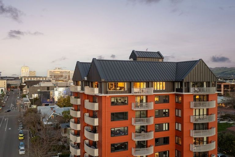 Photo of property in Gloucester Towers, 28/28 Gloucester Street, Christchurch Central, Christchurch, 8013