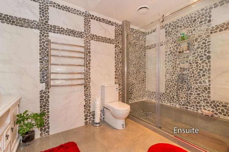 Photo of property in 718 High Street, Boulcott, Lower Hutt, 5010