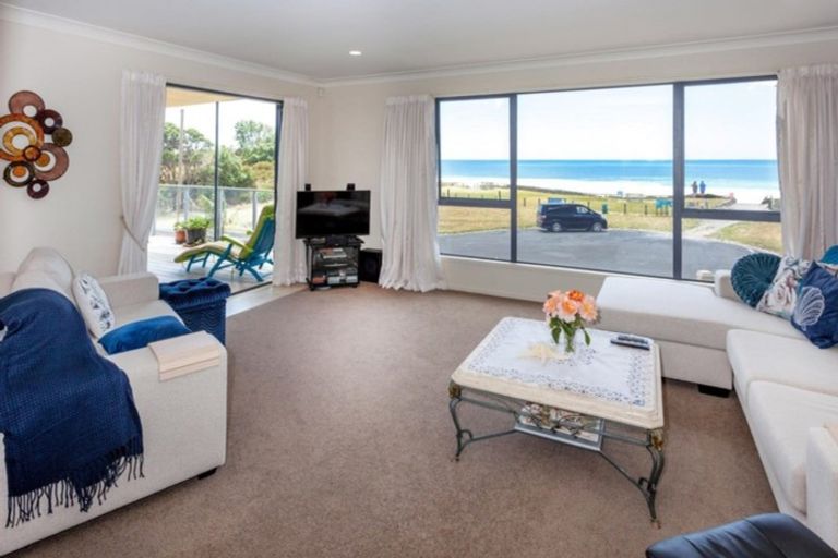 Photo of property in 20a Moray Place, Whiritoa, Whangamata, 3691