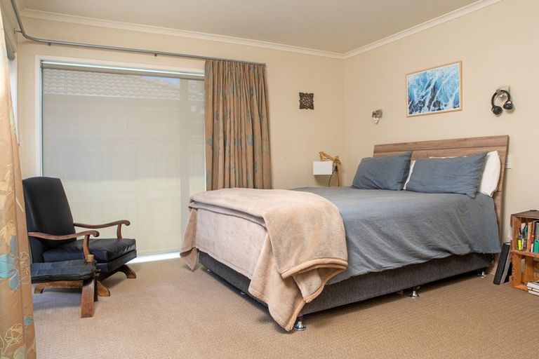 Photo of property in 24 Omega Place, Coastlands, Whakatane, 3120