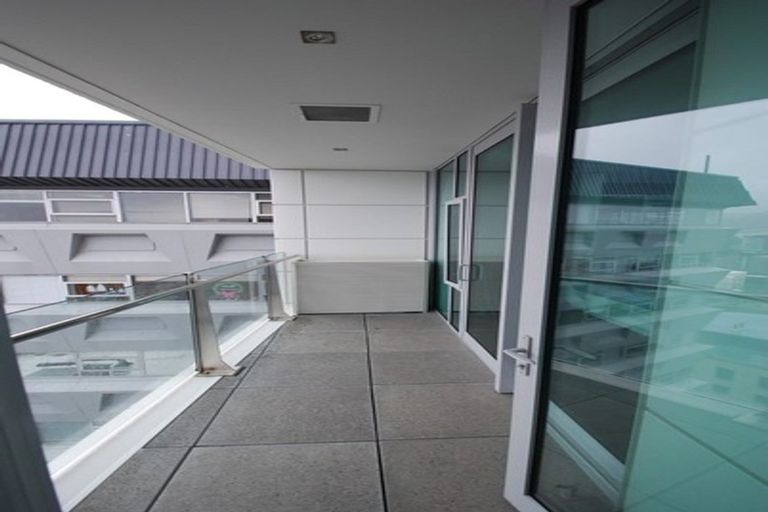 Photo of property in Chews Lane Apartments, 16e/9 Chews Lane, Wellington Central, Wellington, 6011