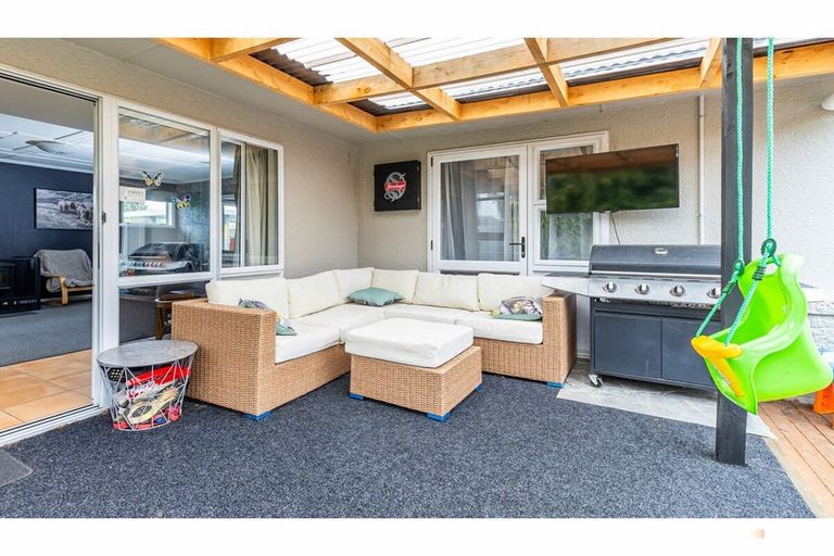 Photo of property in 22 Hughes Street, Waimate, 7924