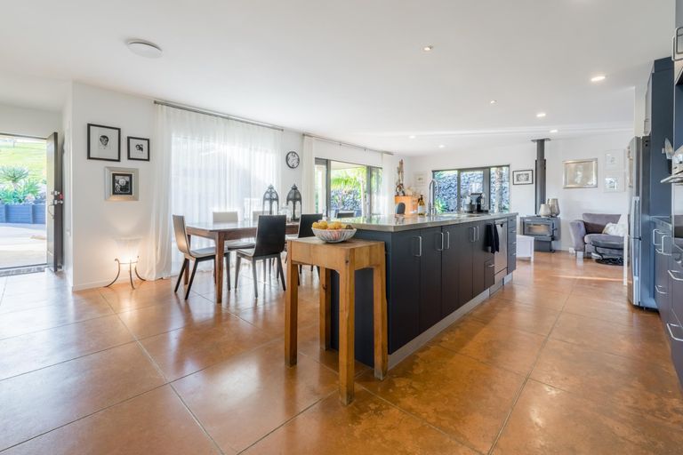 Photo of property in 211 Gills Road, Albany Heights, Auckland, 0632