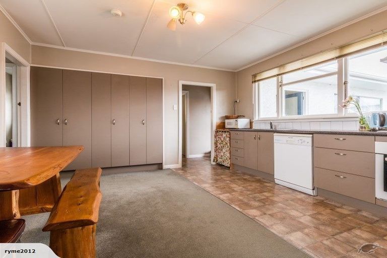 Photo of property in 44 Neill Street, Hornby, Christchurch, 8042