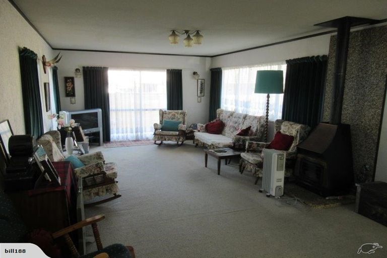 Photo of property in 16b Fairway Avenue, Red Beach, 0932