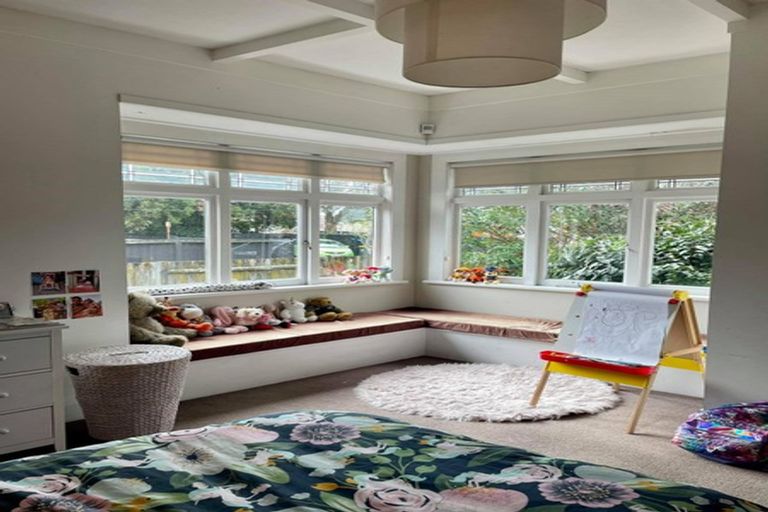 Photo of property in 17 Pakuranga Road, Pakuranga, Auckland, 2010